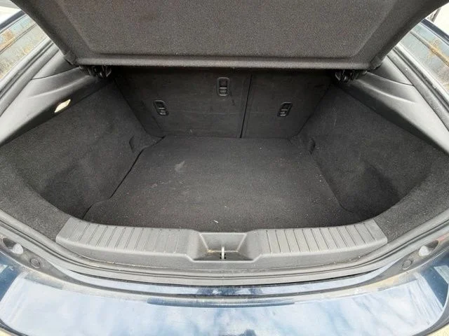 Used 2019 Blue Mazda Preferred image 18