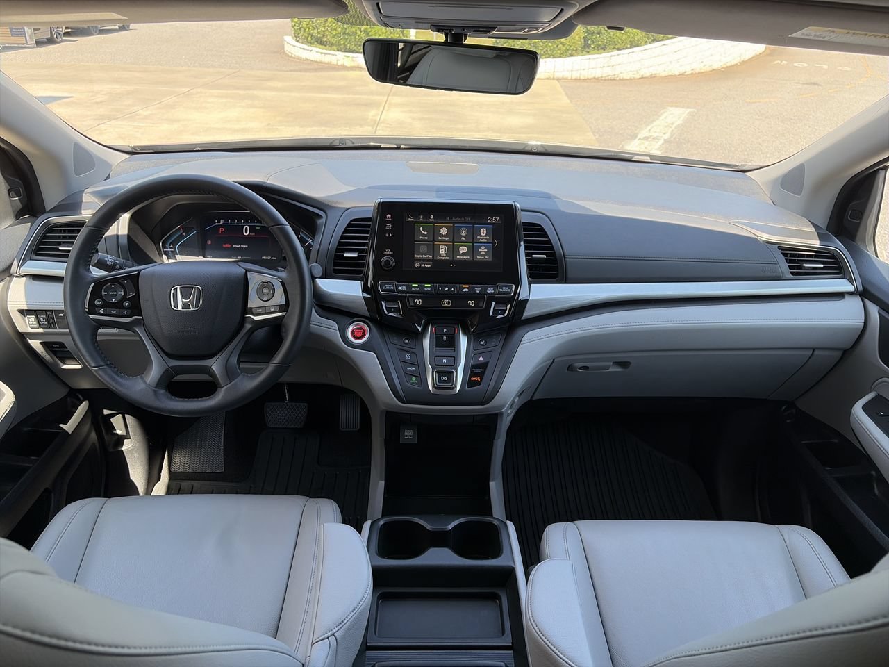 Used 2020 Modern Steel Metallic Honda EX-L image 27