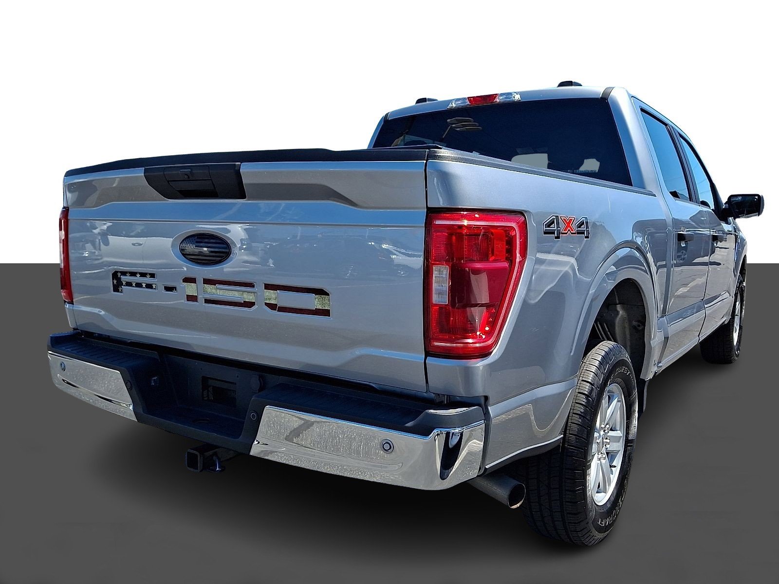 Used 2023 Iconic Silver Metallic Ford XLT image 7