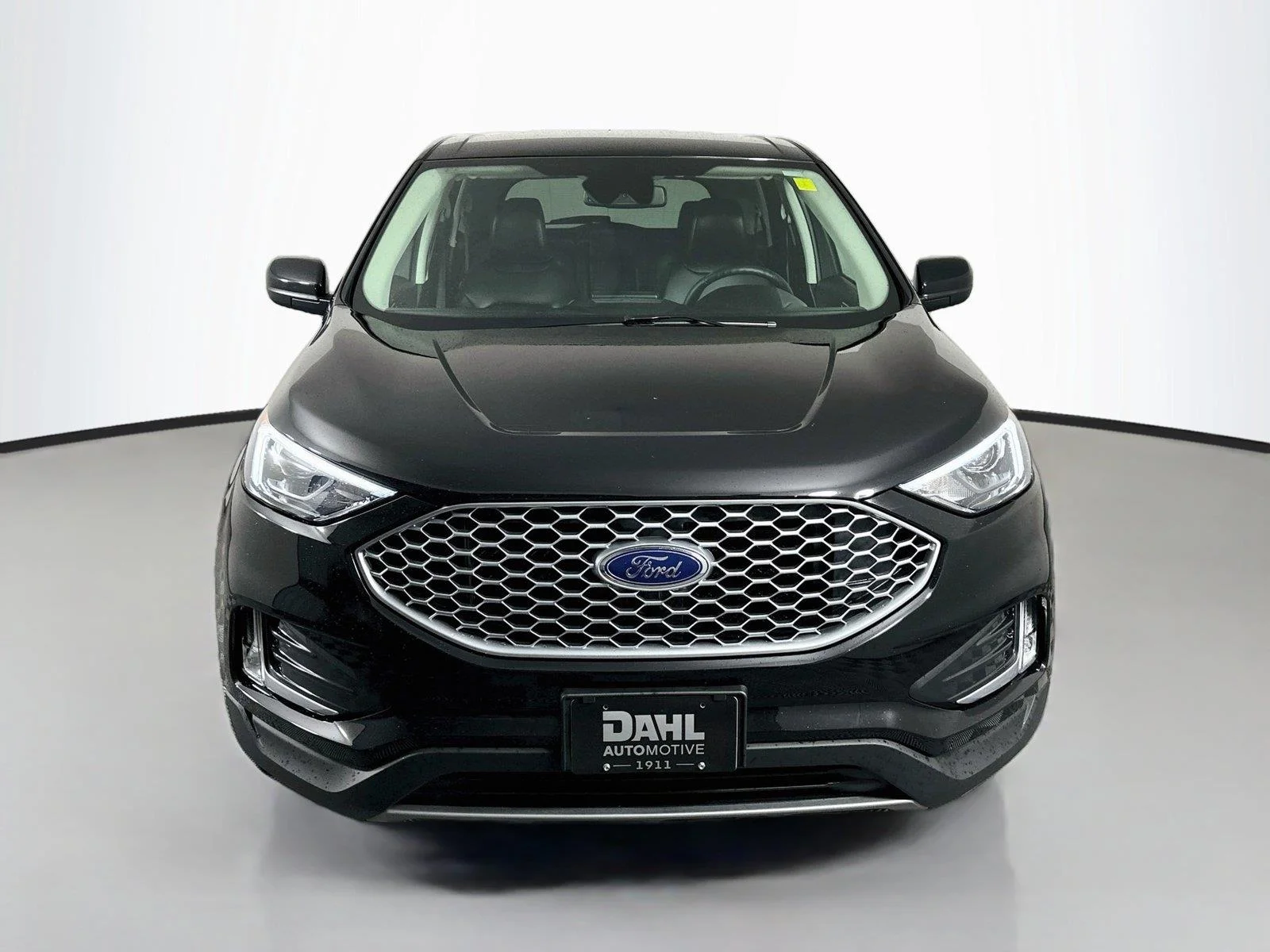 Used 2024 Agate Black Ford SEL image 3