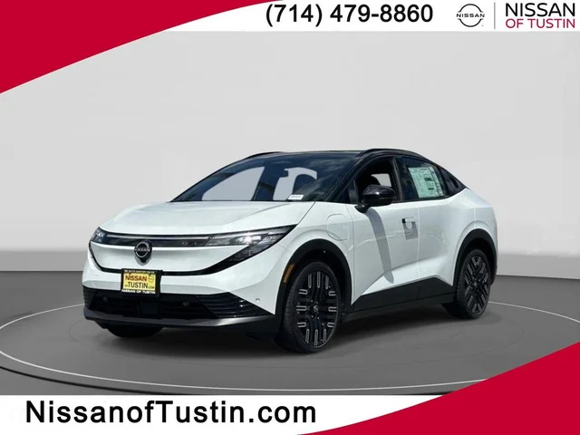 2026 Nissan LEAF PLATINUM+