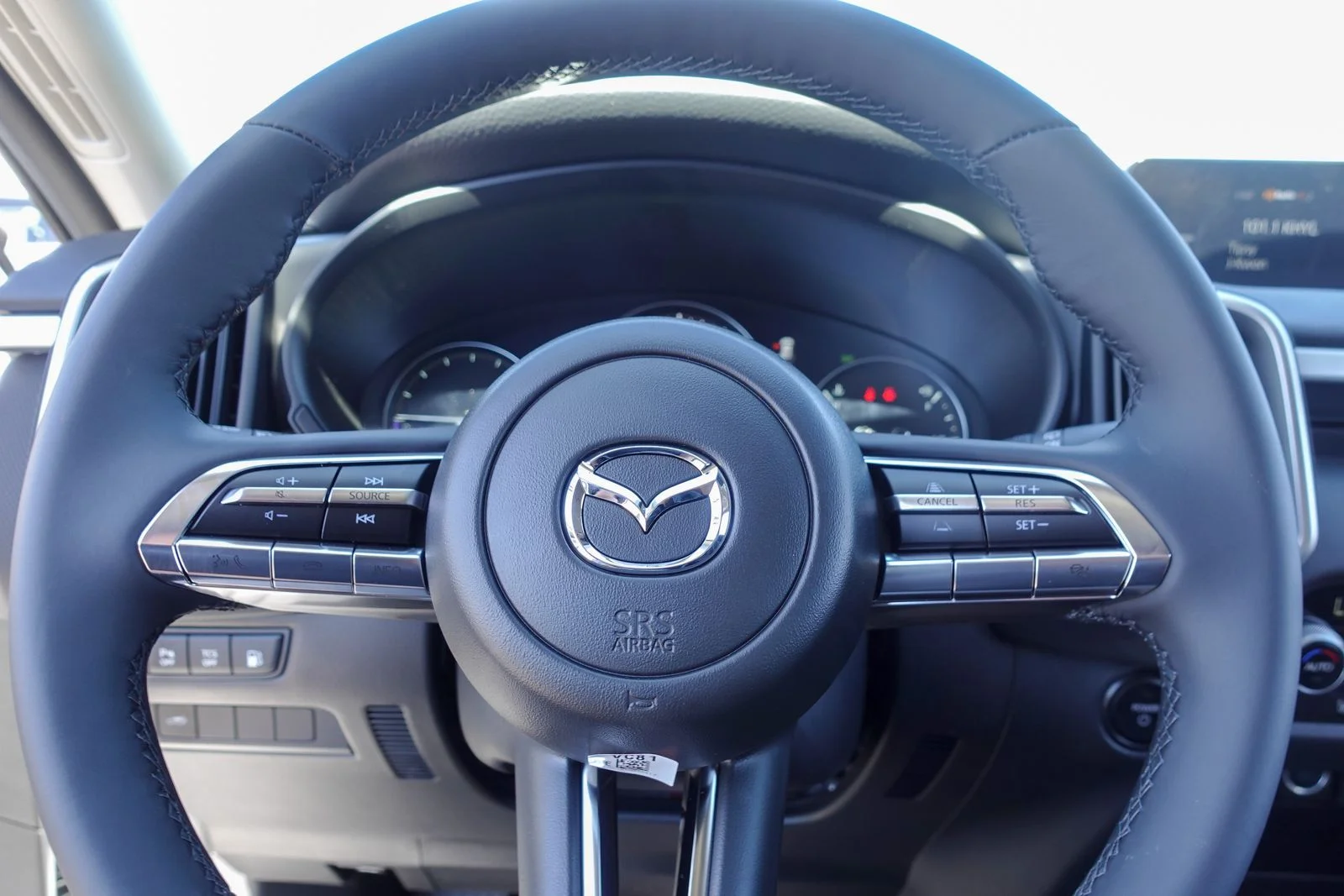 New 2026 Wind Chill Pearl Mazda Preferred image 17