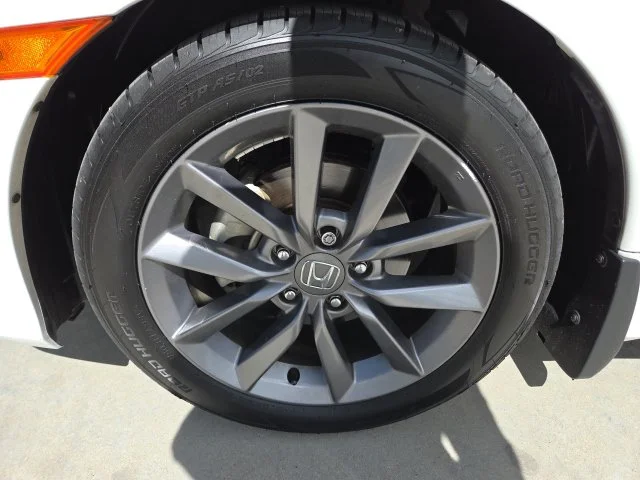 Used 2019  Honda EX-L image 11