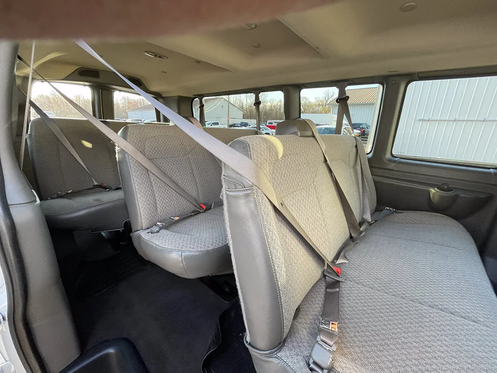 Used 2025 Summit White Chevrolet 1LT image 14