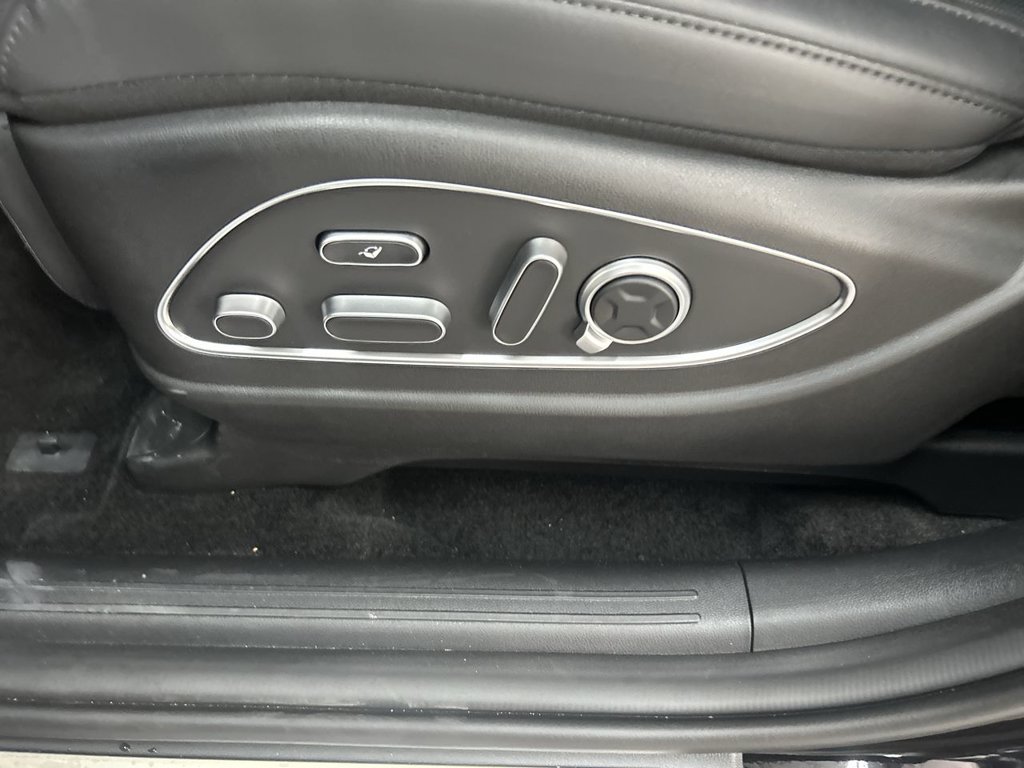 Used 2026 Abyss Black Hyundai Calligraphy image 32