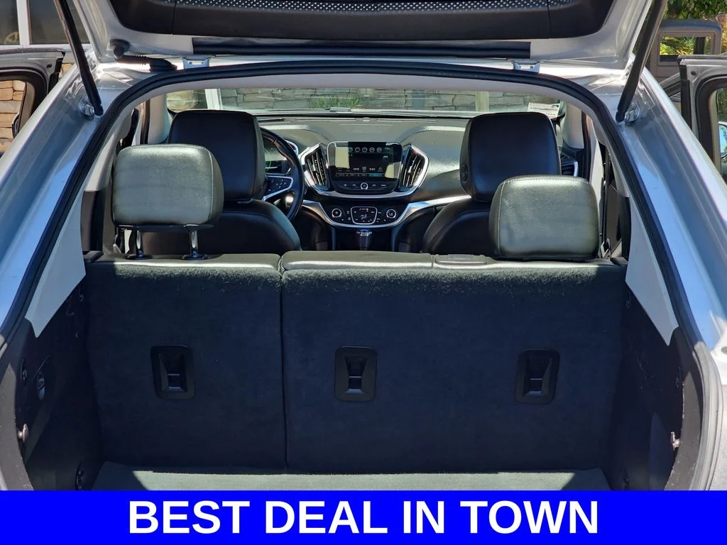 Used 2018 Silver Chevrolet Premier image 12