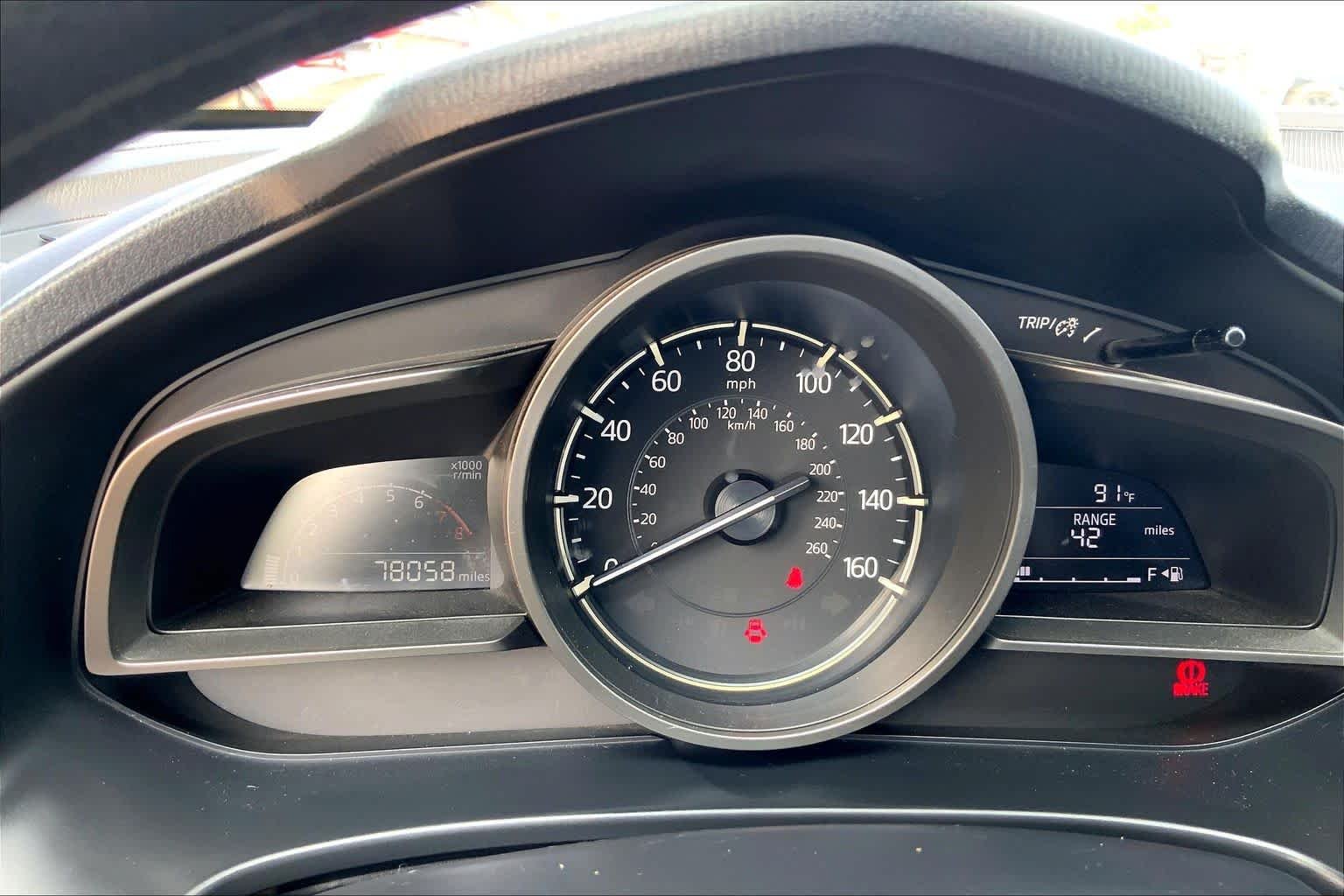 Used 2018 Snowflake White Pearl Mica Mazda Sport image 26