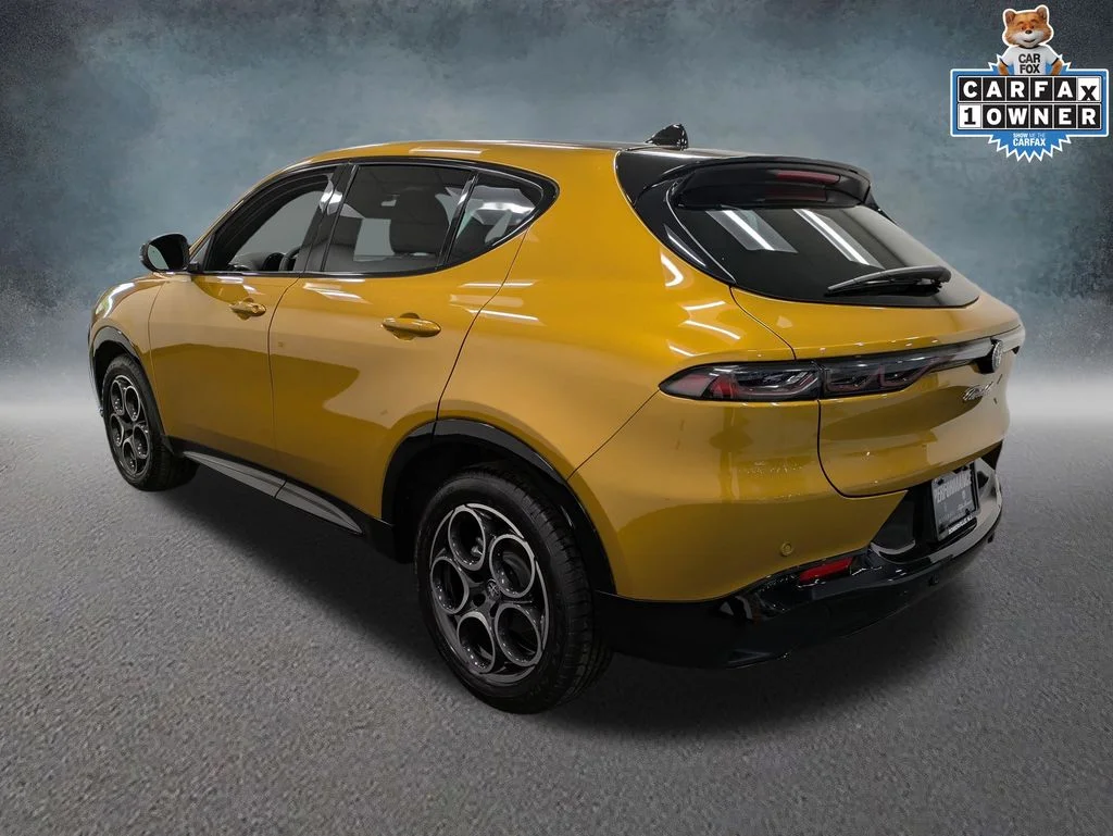 Used 2026  Alfa Romeo  image 6