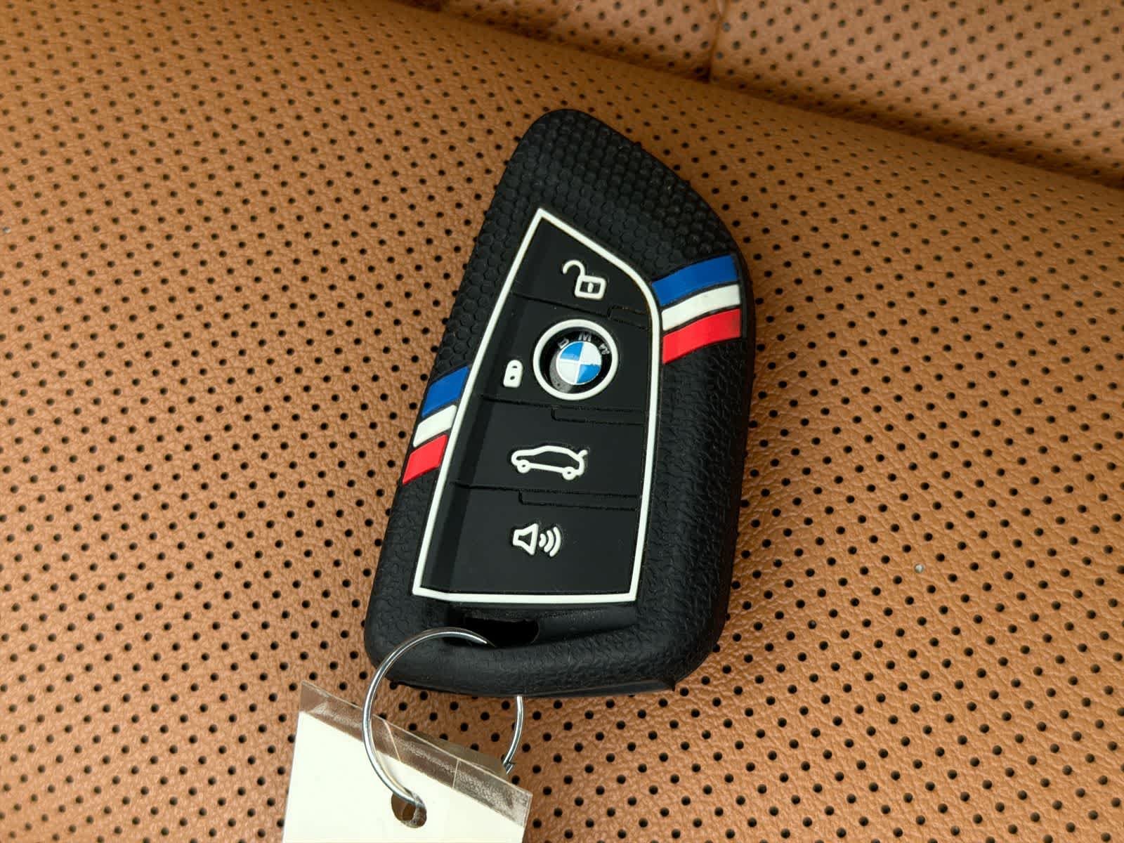 Used 2021 Bernina Grey Amber Effect Metallic BMW 530i xDrive image 37