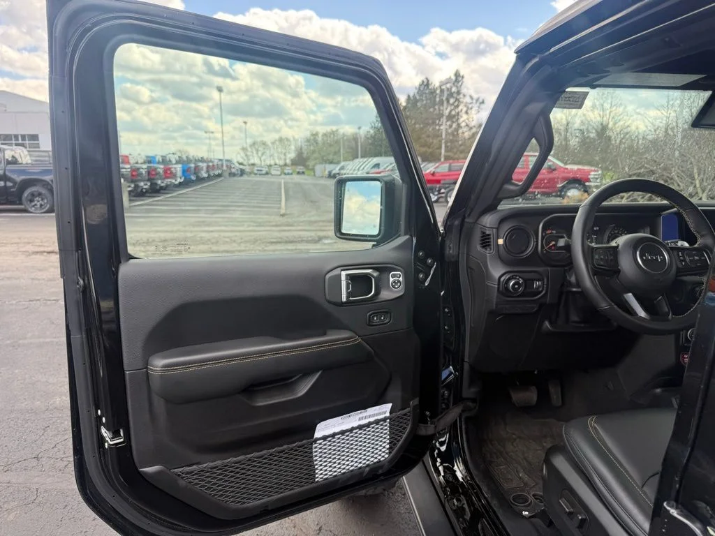 New 2025 Black Jeep Rubicon 392 image 17