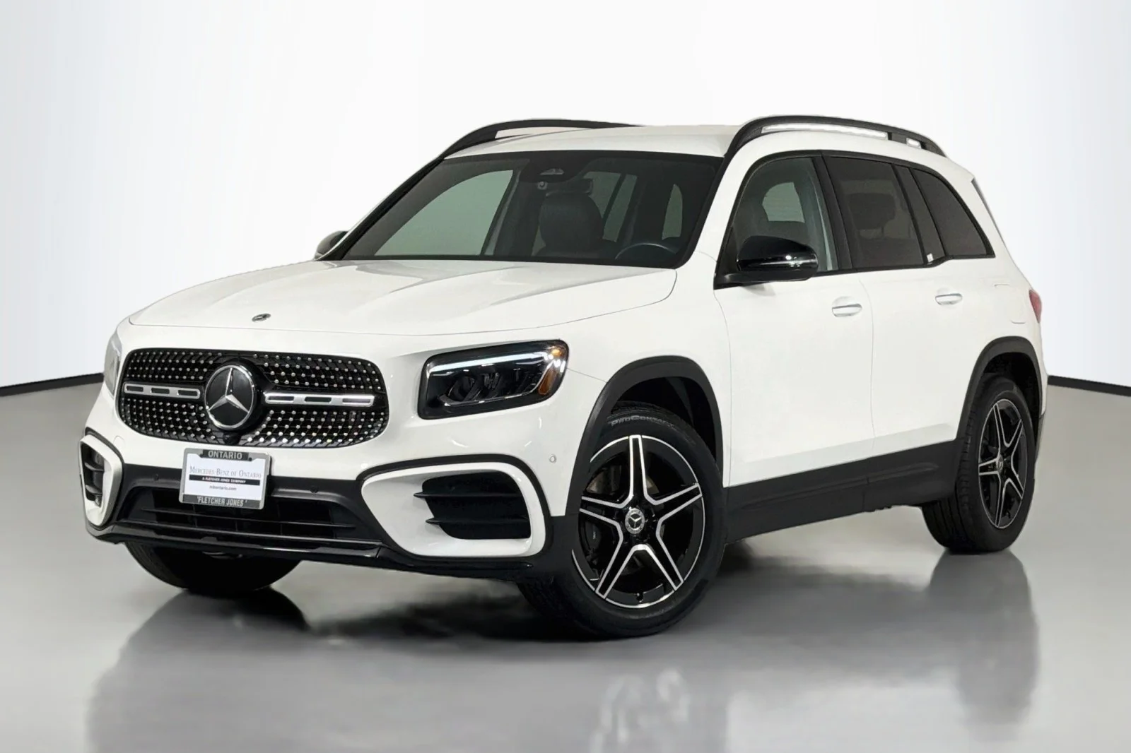 Used 2024 Polar White Mercedes-Benz 250 image 1