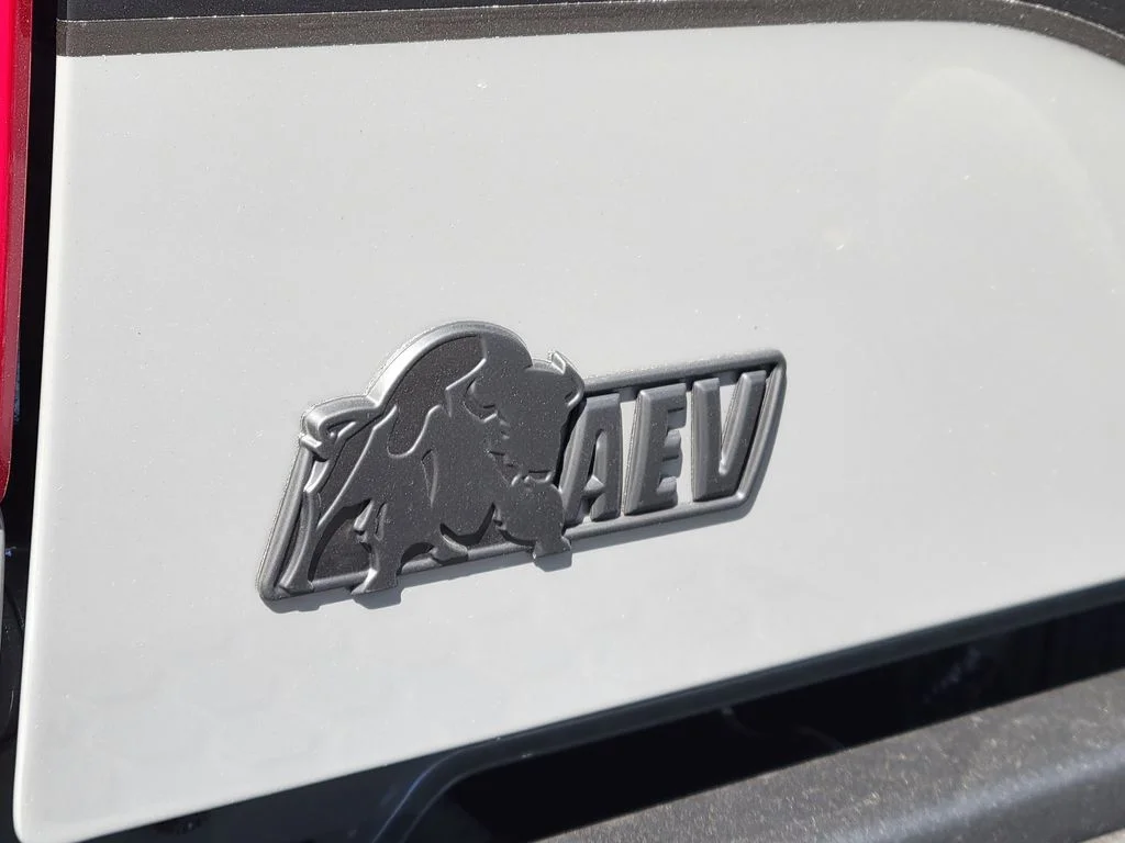 New 2026 Ceramic Gray Clear-Coat Exterior Paint RAM Laramie image 20