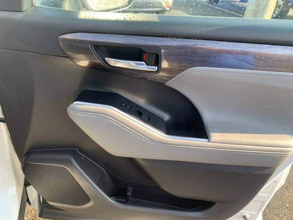 Used 2020 White Toyota Limited image 20