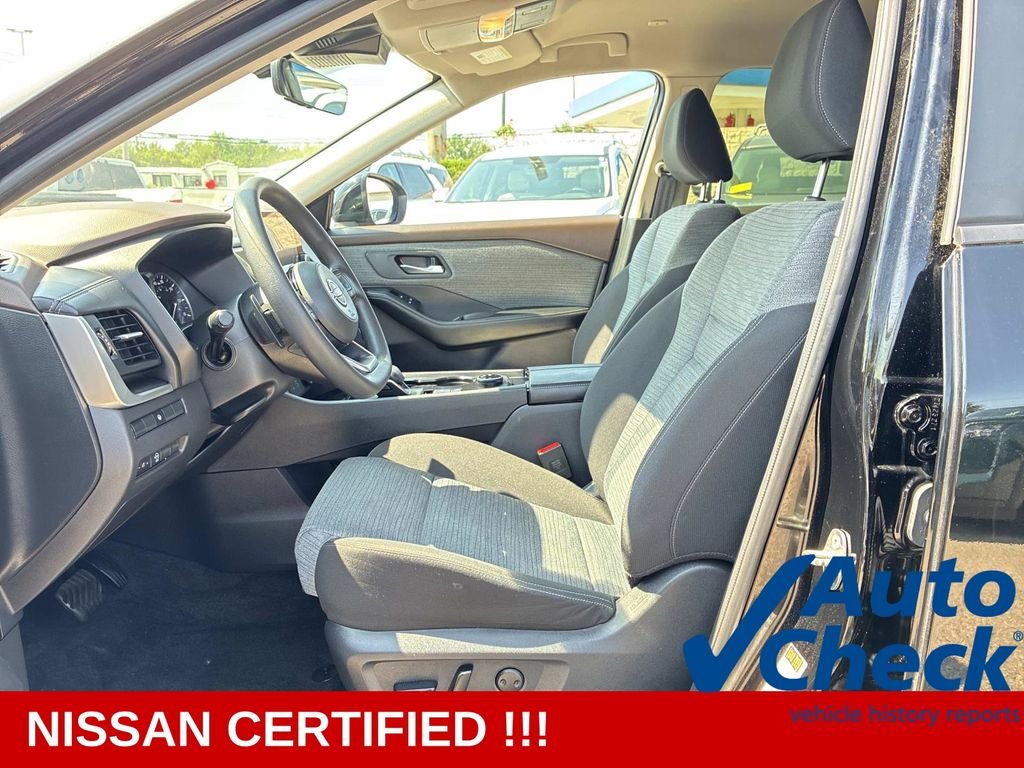 Used 2023 Black Nissan SV image 20