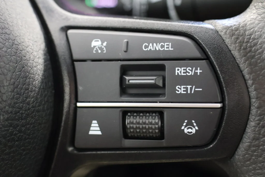 Used 2024 Platinum White Pearl Honda EX image 12