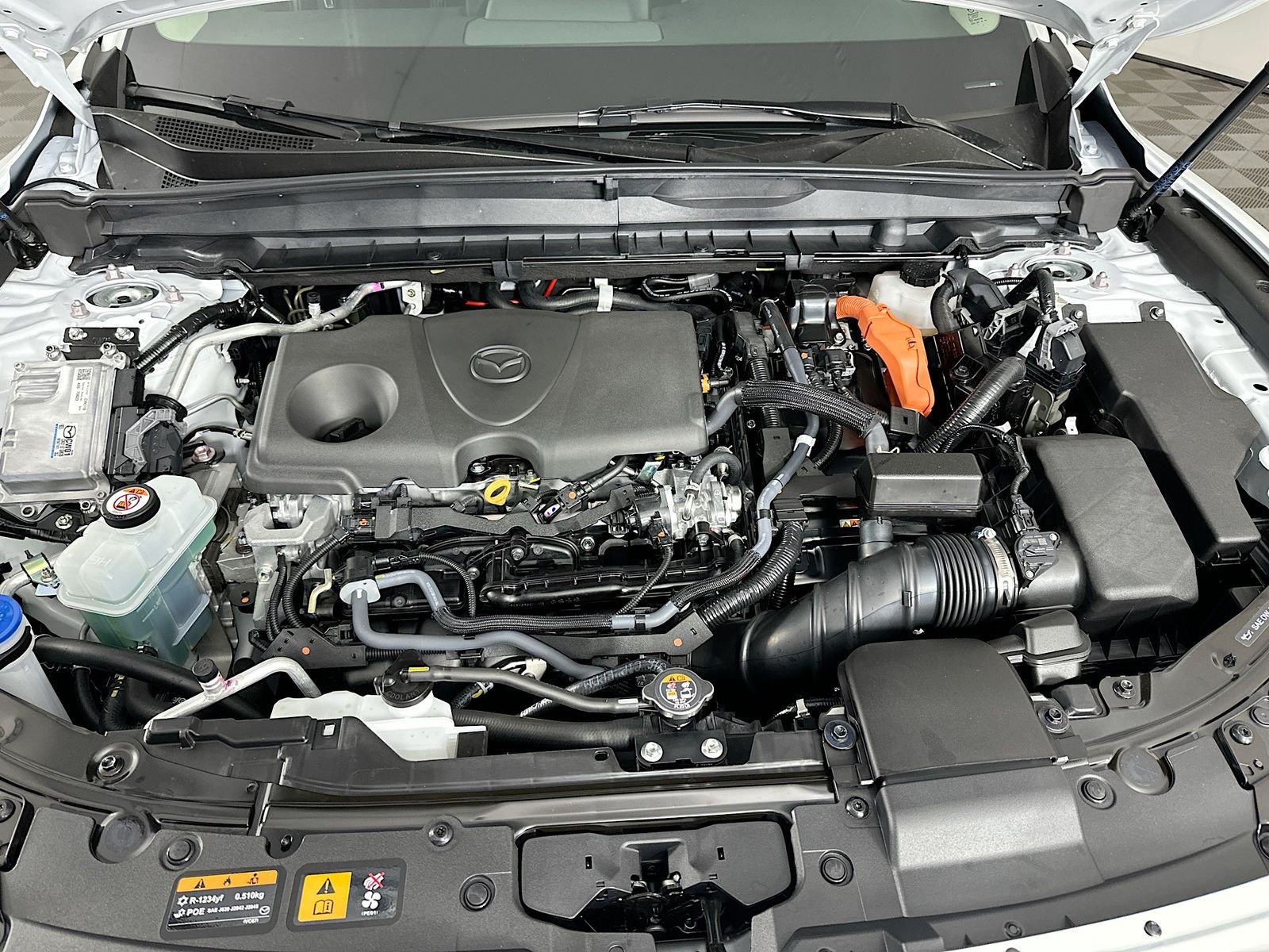 New 2026 Wind Chill Pearl Mazda Preferred AWD image 31