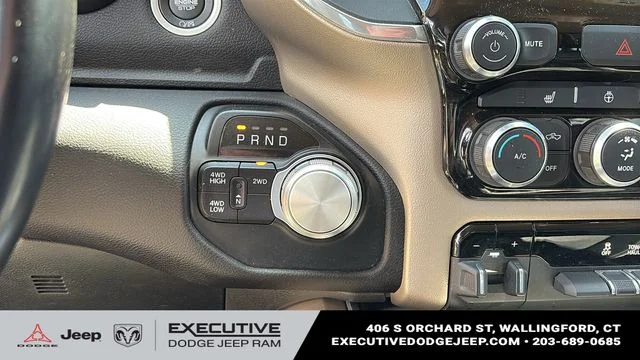 Used 2022 Black Ram Laramie image 18