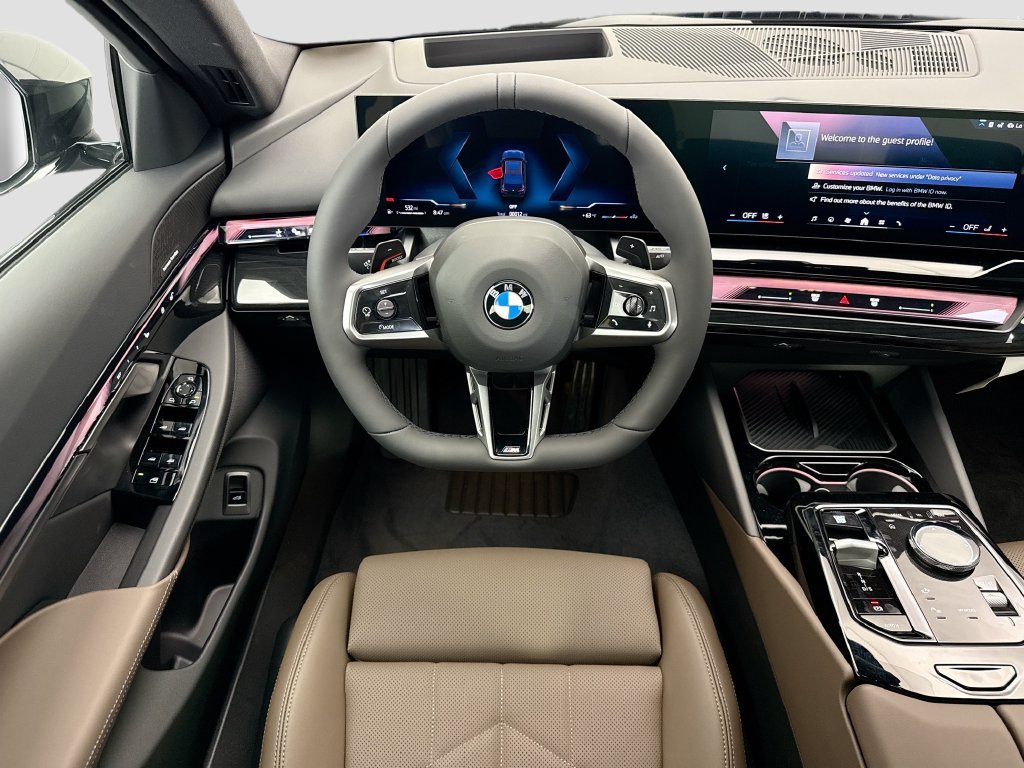 Used 2027 Black Sapphire Metallic BMW 530i xDrive image 10