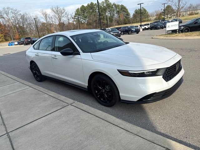 2025 Honda Accord SE - Photo 6