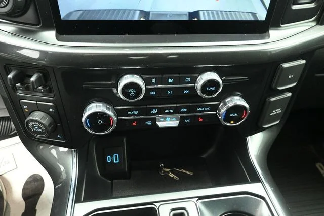 Certified Used 2023 White Ford XLT image 18