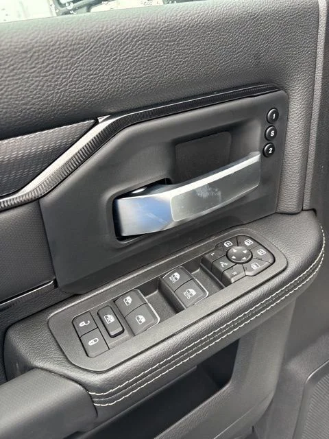 2026 RAM 2500 Rebel - Photo 24