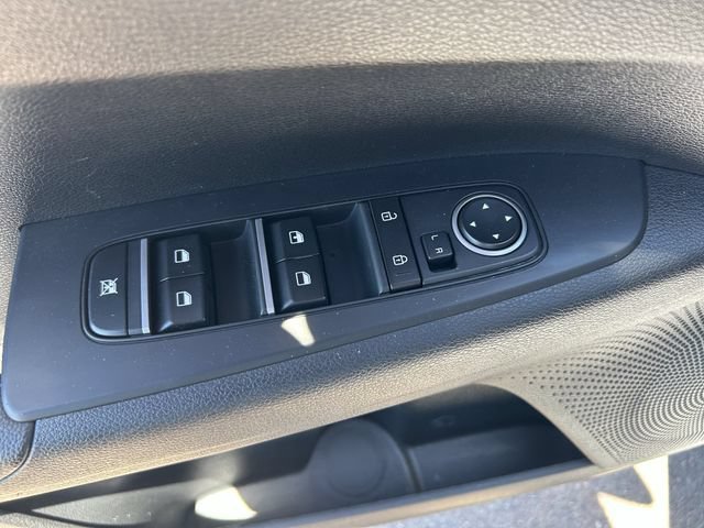 Used 2024 Steel Gray Kia LXS image 28
