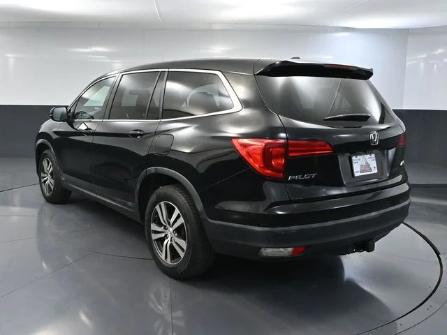 Used 2016 Black Honda EX-L image 6