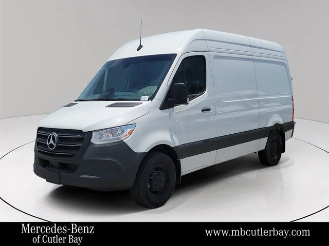 2025 Mercedes-Benz Sprinter Cargo Van Cargo 144 WB