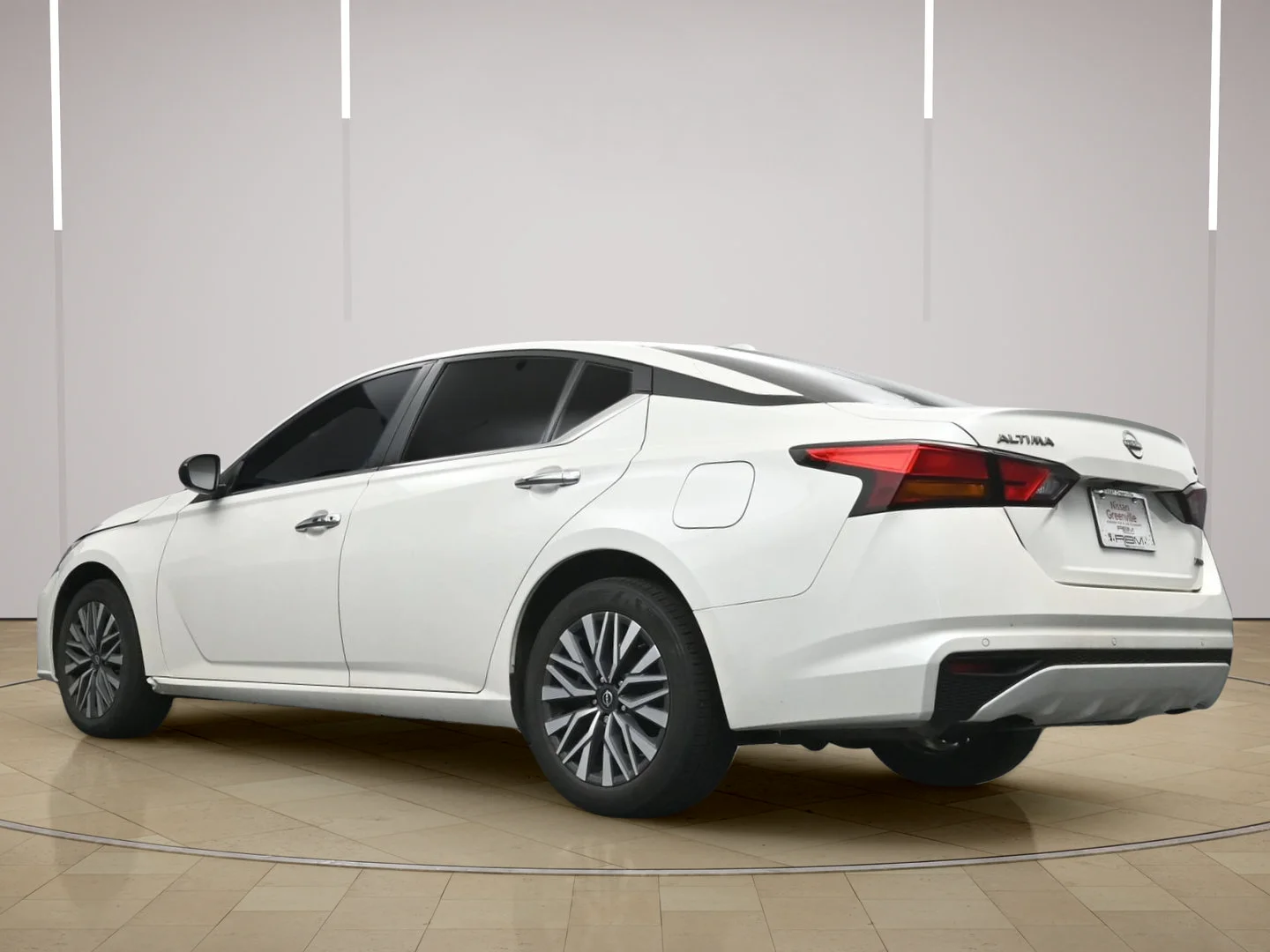 Certified Used 2024 Pearl White Tricoat Nissan 2.5 SV image 25