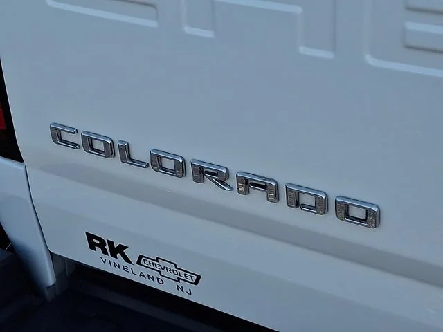 Used 2022 Summit White Chevrolet WT image 30