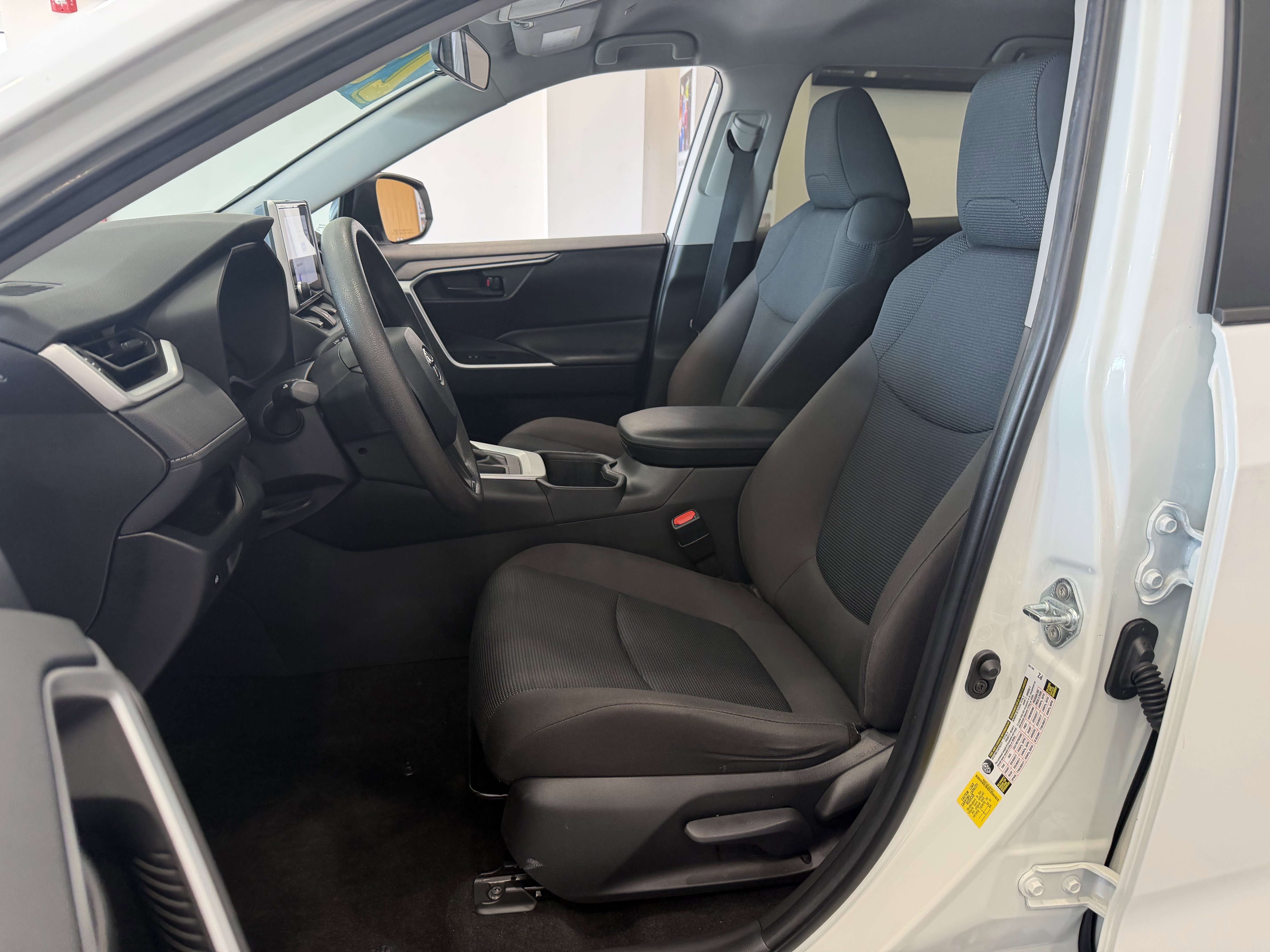 Used 2023 ICE CAP Toyota LE image 27