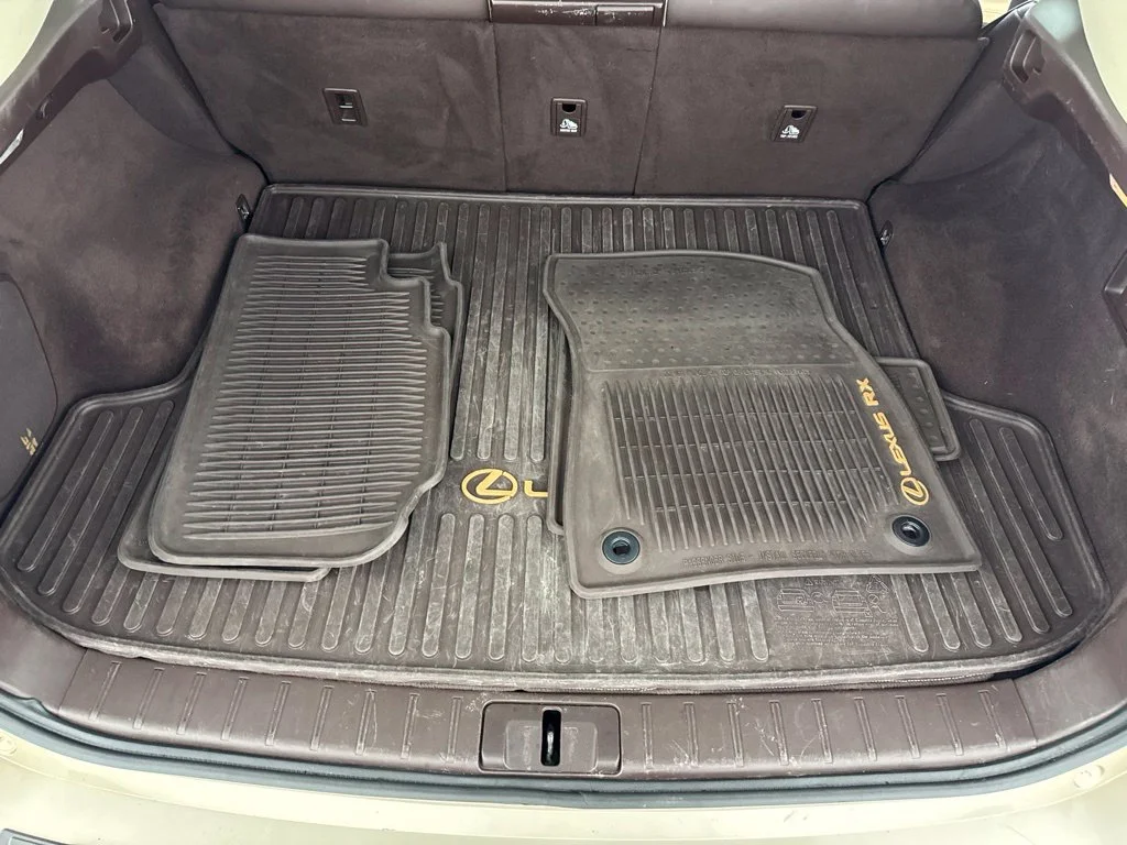 Used 2016 Beige Lexus 350 image 41