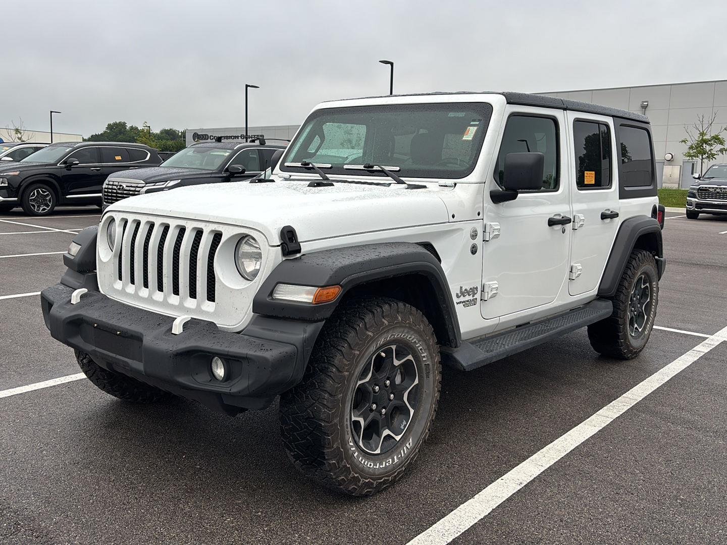 2019 Jeep Wrangler Sport S's photo