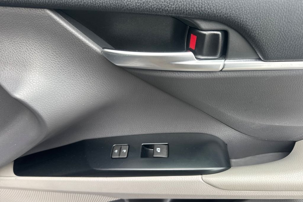 Certified Used 2018 Gray Toyota SE image 20