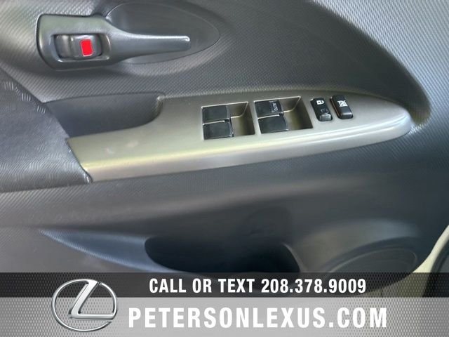 Used 2014 White Scion Base image 18