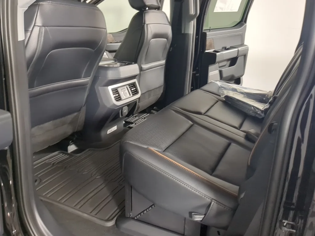 New 2026 Agate Black Metallic Ford F-350® Lariat® image 14