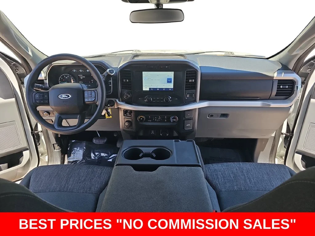 Used 2022 White Ford XLT image 9