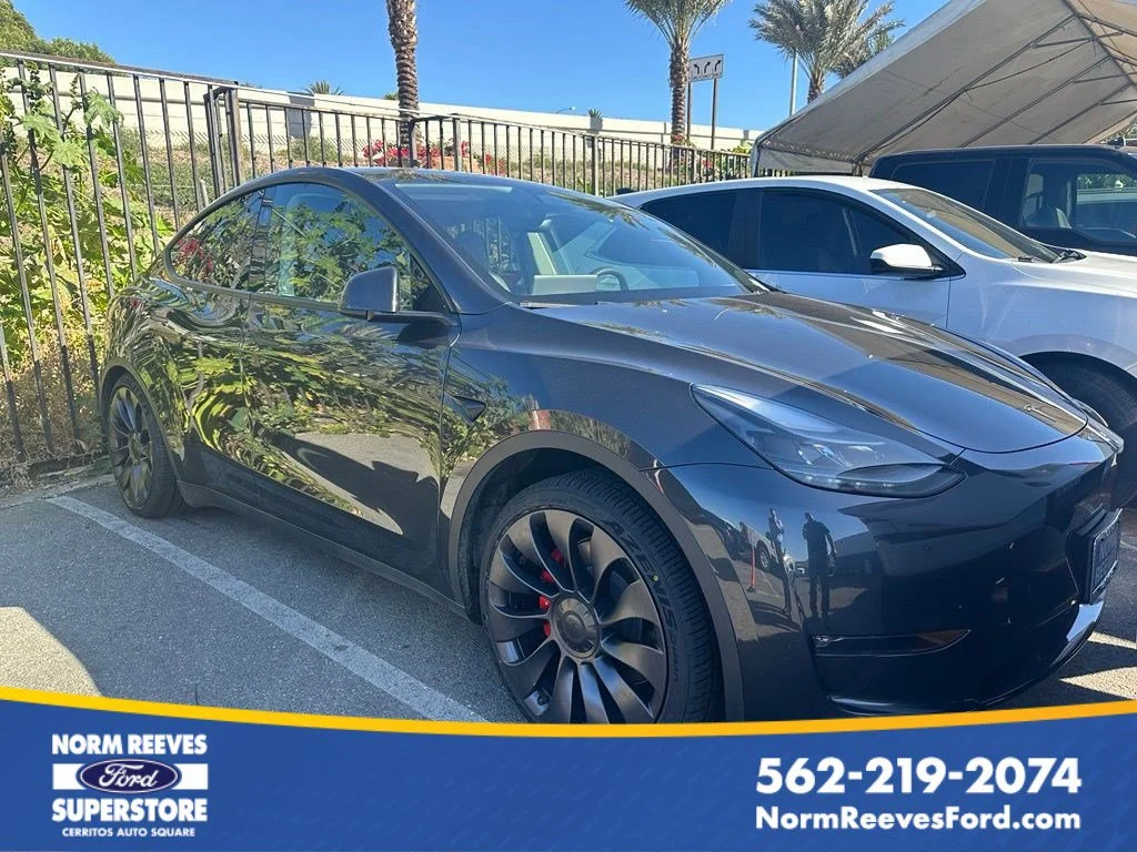 2024 Tesla Model Y Performance Dual Motor All-Wheel Drive's photo