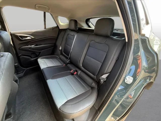 2026 Chevrolet Trax LT - Photo 10