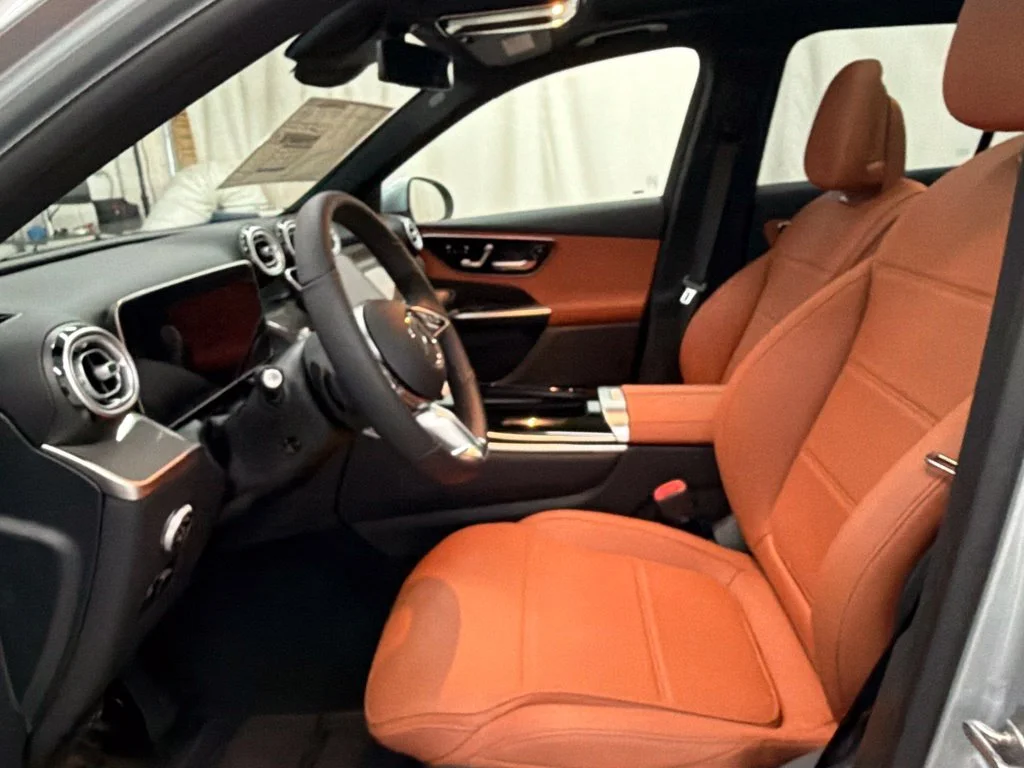 New 2027 Silver Mercedes-Benz GLC 300 image 12