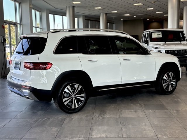 2025 Mercedes Benz GLB 250 photo 3