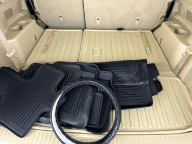 Used 2018 Red Toyota XLE image 31
