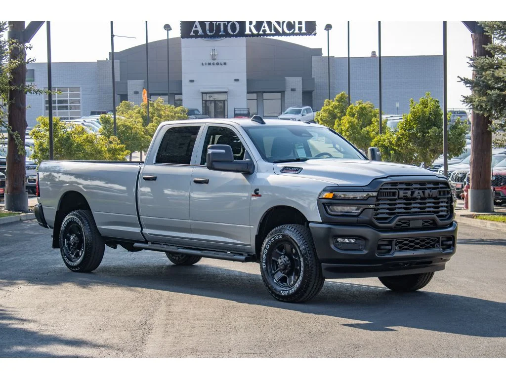 New 2026 SILVER ZYNITH Ram Tradesman image 2