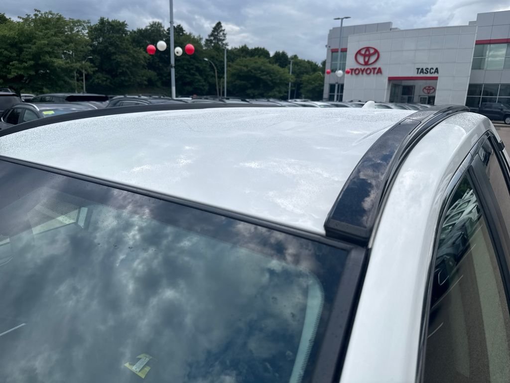 Used 2025 White Toyota LE image 44