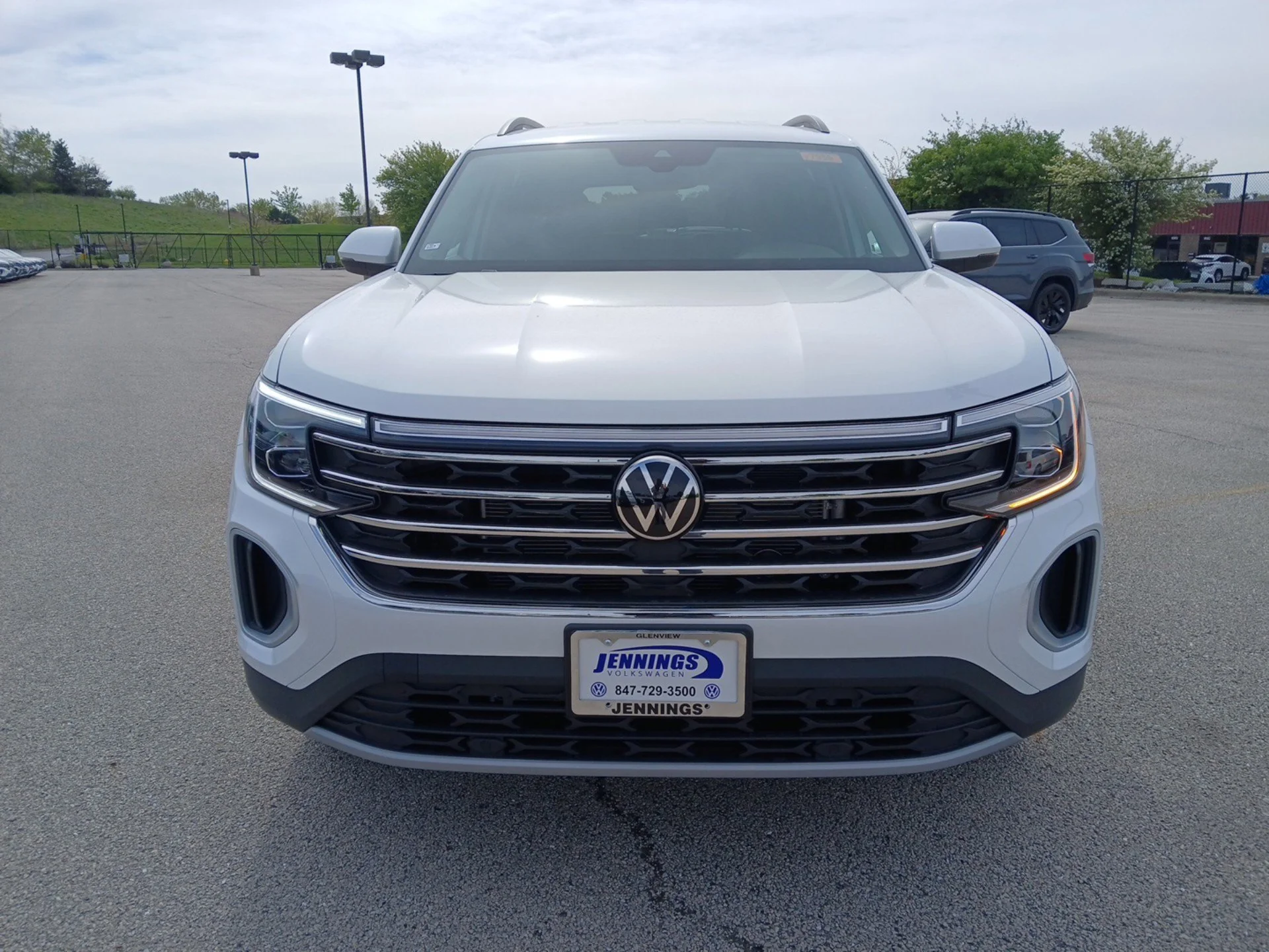 New 2026 Opal White Pearl Volkswagen 2.0T SE image 30