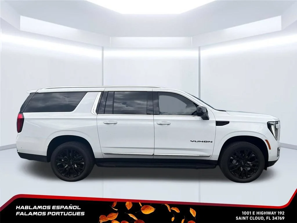 New 2026 Summit White GMC Elevation image 6