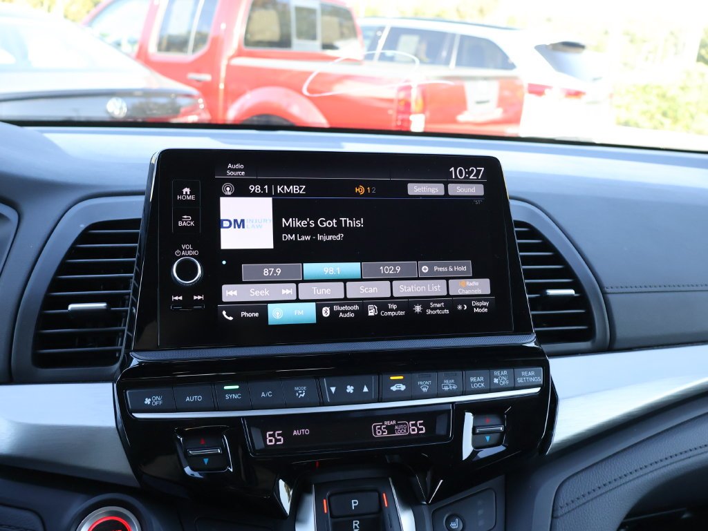 Used 2025  Honda EX-L image 20