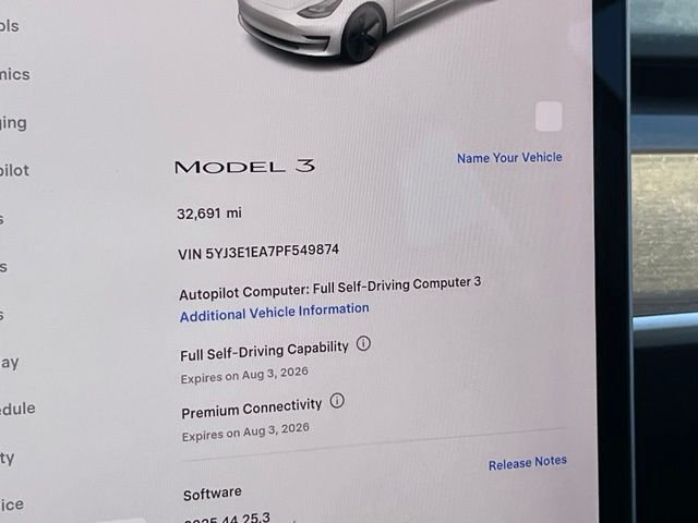 Used 2023 Pearl White Multi-Coat Tesla  image 11
