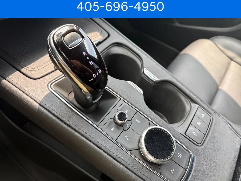 Pre-Owned 2023 Cadillac XT4 FWD Premium Luxury
