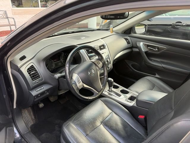 Used 2013 Metallic Slate Nissan 3.5 SL image 2